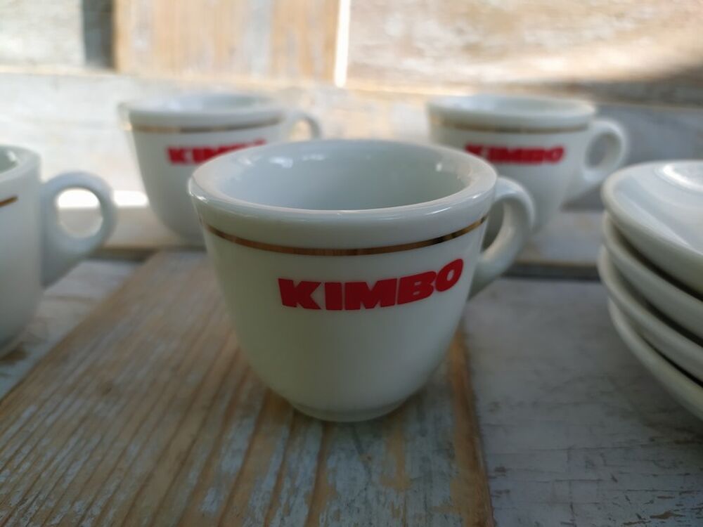 6 Tasses &agrave; Caf&eacute; Kimbo et Sous Tasses D&eacute;co Bistro. Décoration