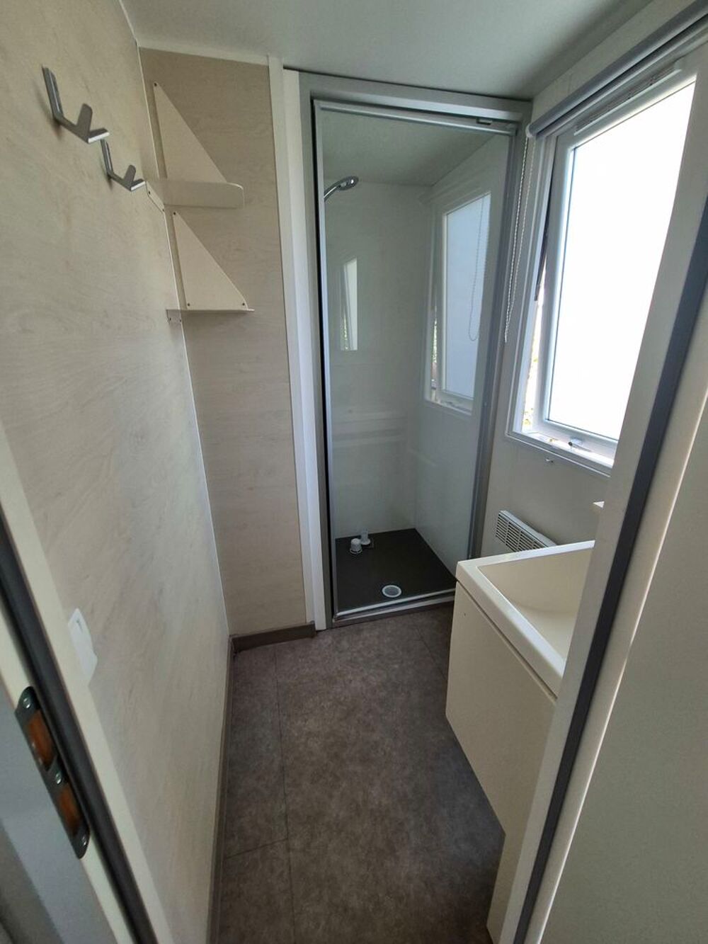   Mobil-home  Saint-Georges-De-Didonne 1 km de la plage  Poitou-Charentes, Saint-Georges-de-Didonne (17110)