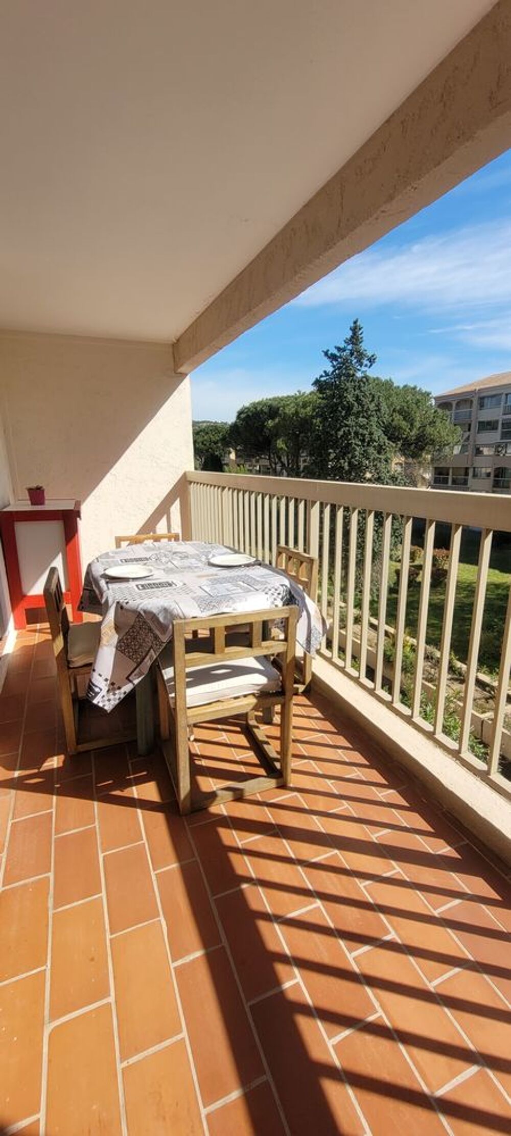 Location Appartement Charmant T1 à Sainte maxime avec terrasse parking Sainte-maxime