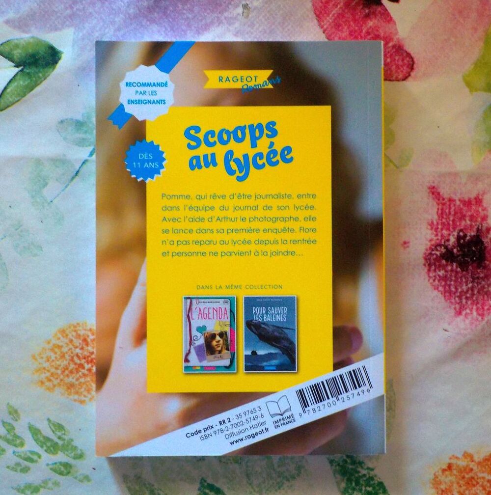 SCOOPS AU LYCEE de Agn&egrave;s LAROCHE Ed. Rageot Livres et BD