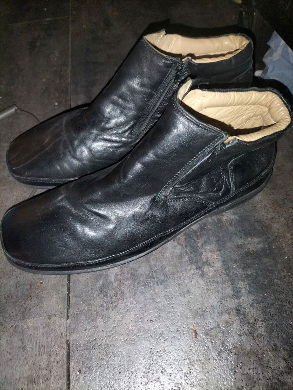 Boots cuir zipp&eacute; biotech pointure 44 excellent &eacute;tat Chaussures