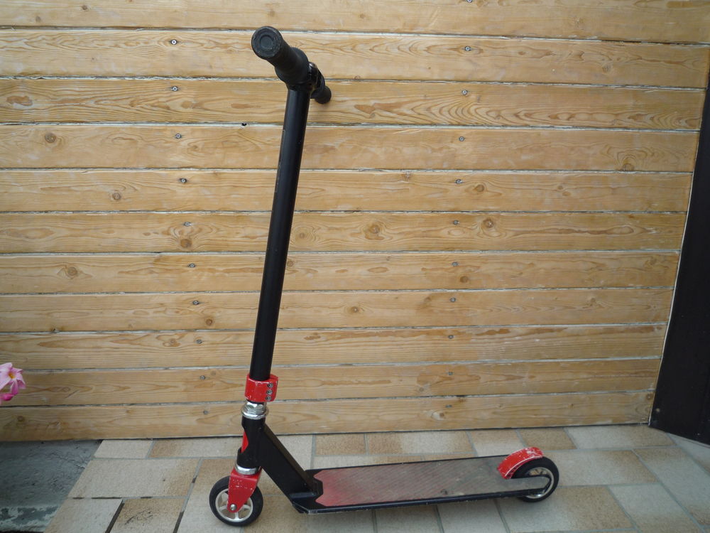 Trottinette "Oxelo"
Vélos
