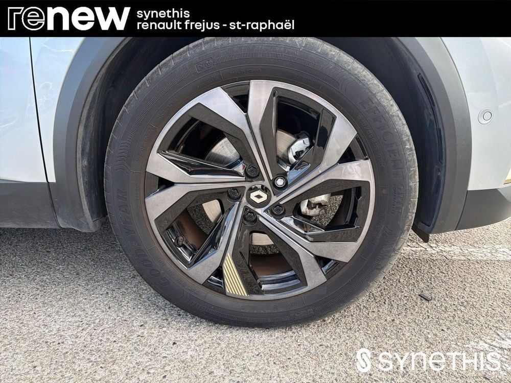 Captur E-Tech full hybrid 145 Engineered 2023 occasion 83600 Fr&eacute;jus