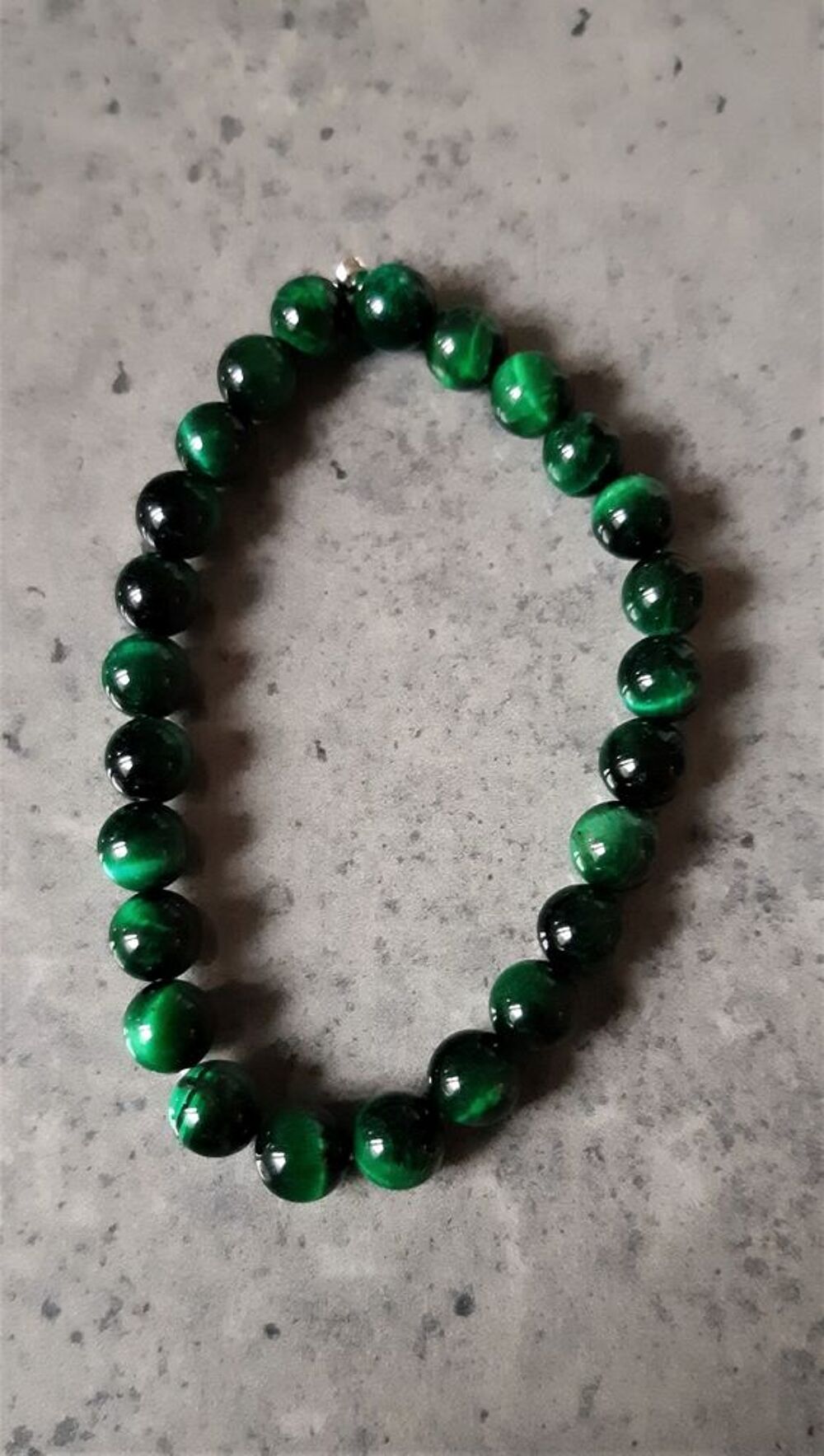 bracelet pierre oeil de chat Vert 8 mm de diam&egrave;tre Bijoux et montres