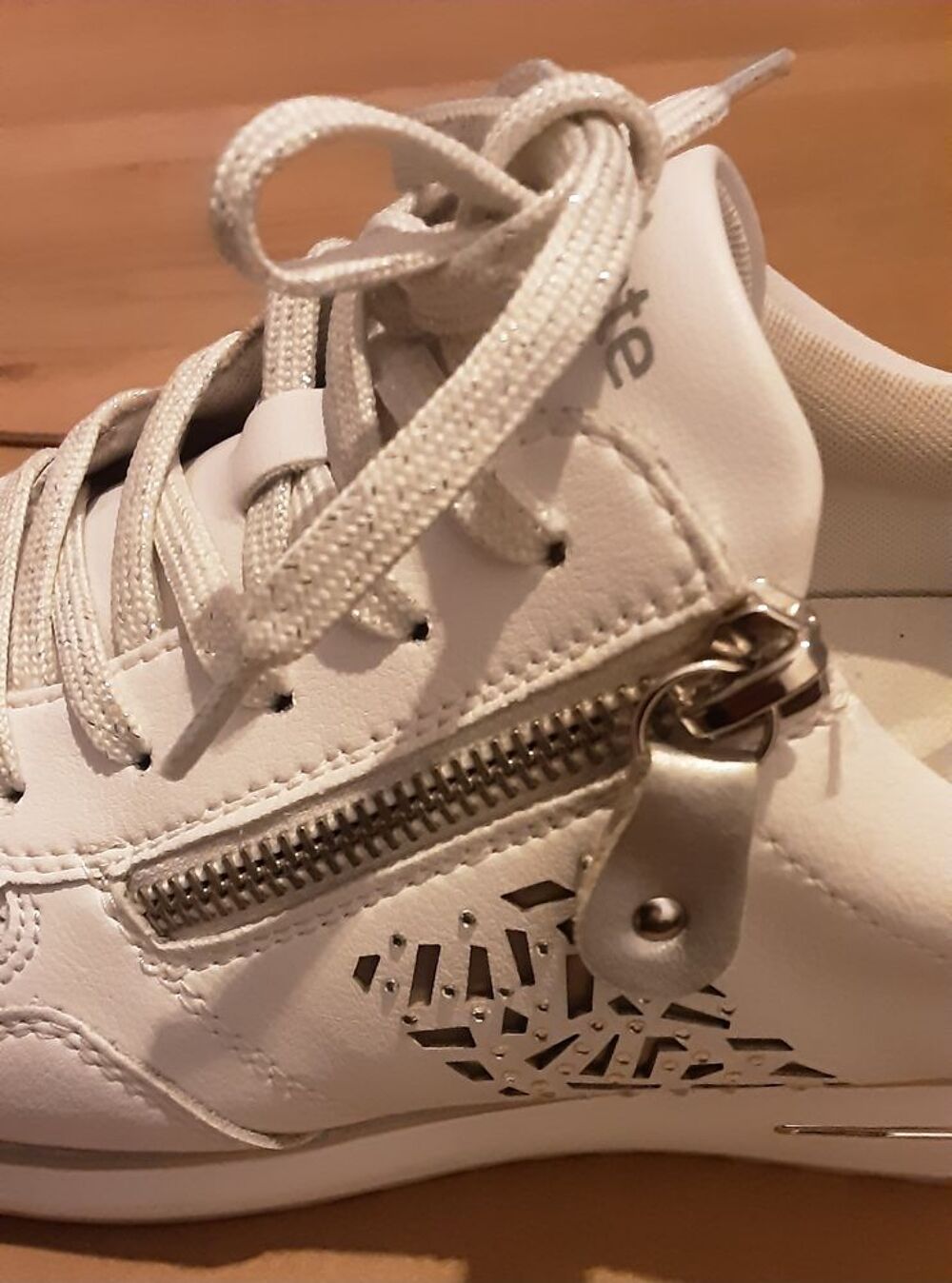 Chaussure Femme Blanche D&eacute;tails Mode Chaussures