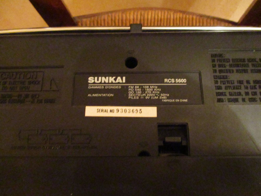 Auto radio SUNKAI RCS 5600 ann&eacute;e 1980 Audio et hifi