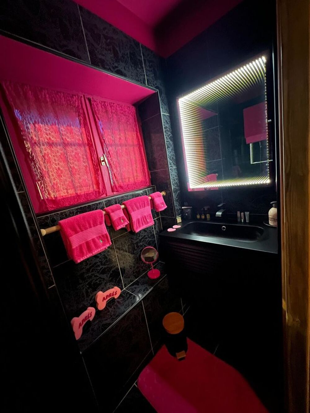   Love Room - Nuit romantique avec terrasse vue sur la rivire Provence-Alpes-Cte d'Azur, Trans-en-Provence (83720)