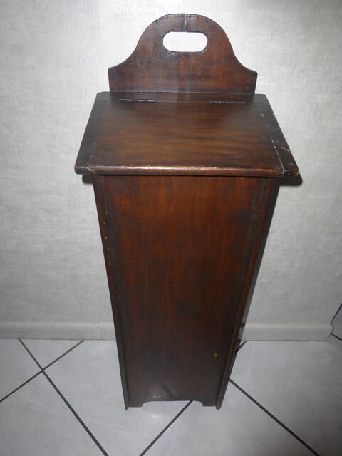 HUCHE A PAIN EN CH�NE 22 Montbartier (82)