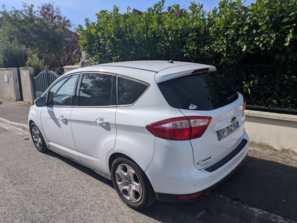 C-max C-MAX 1.0 125 S&S EcoBoost Edition 2015 occasion 10800 Saint-Julien-les-Villas