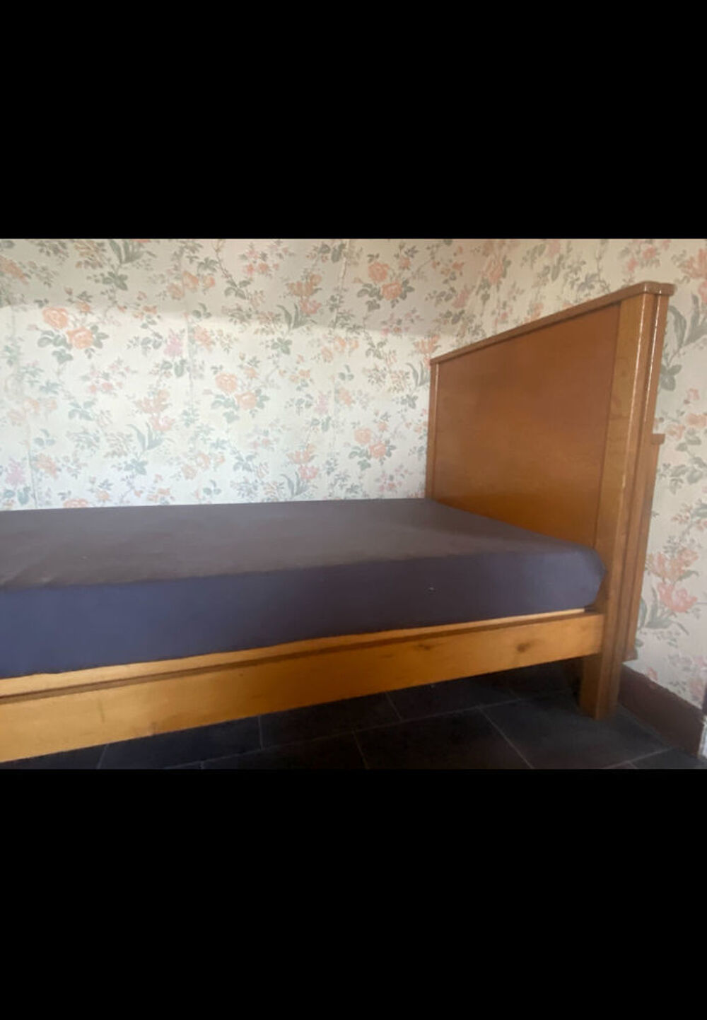 2 lits + sommiers+ matelas &agrave; vendre Meubles