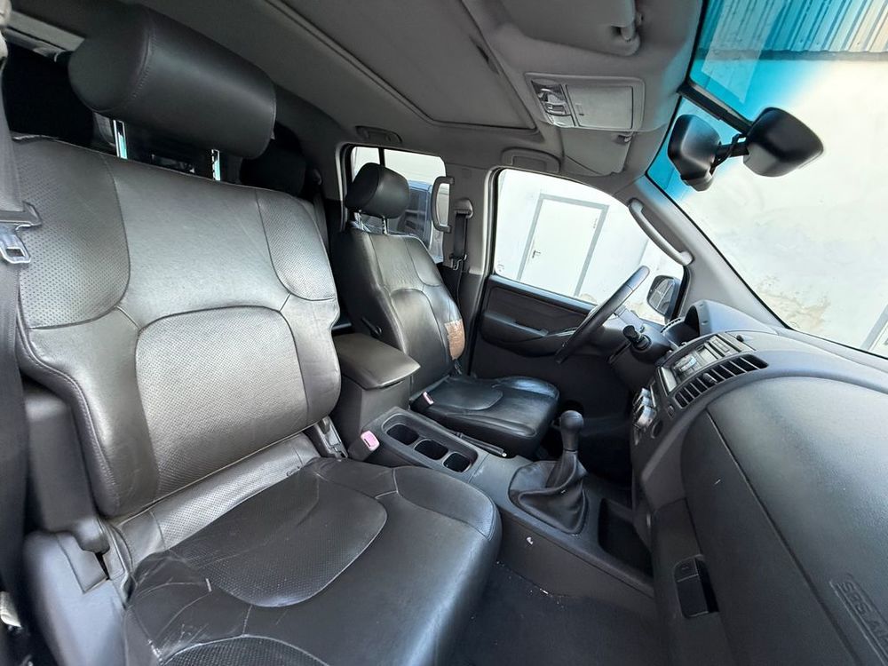 Navara 2.5 dCi 174 ch Double Cab Confort 2006 occasion 20260 Calvi