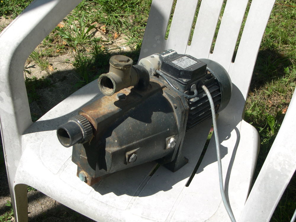 ELECTRO-POMPE &agrave; eau MONOPHAS&Eacute; Jardin