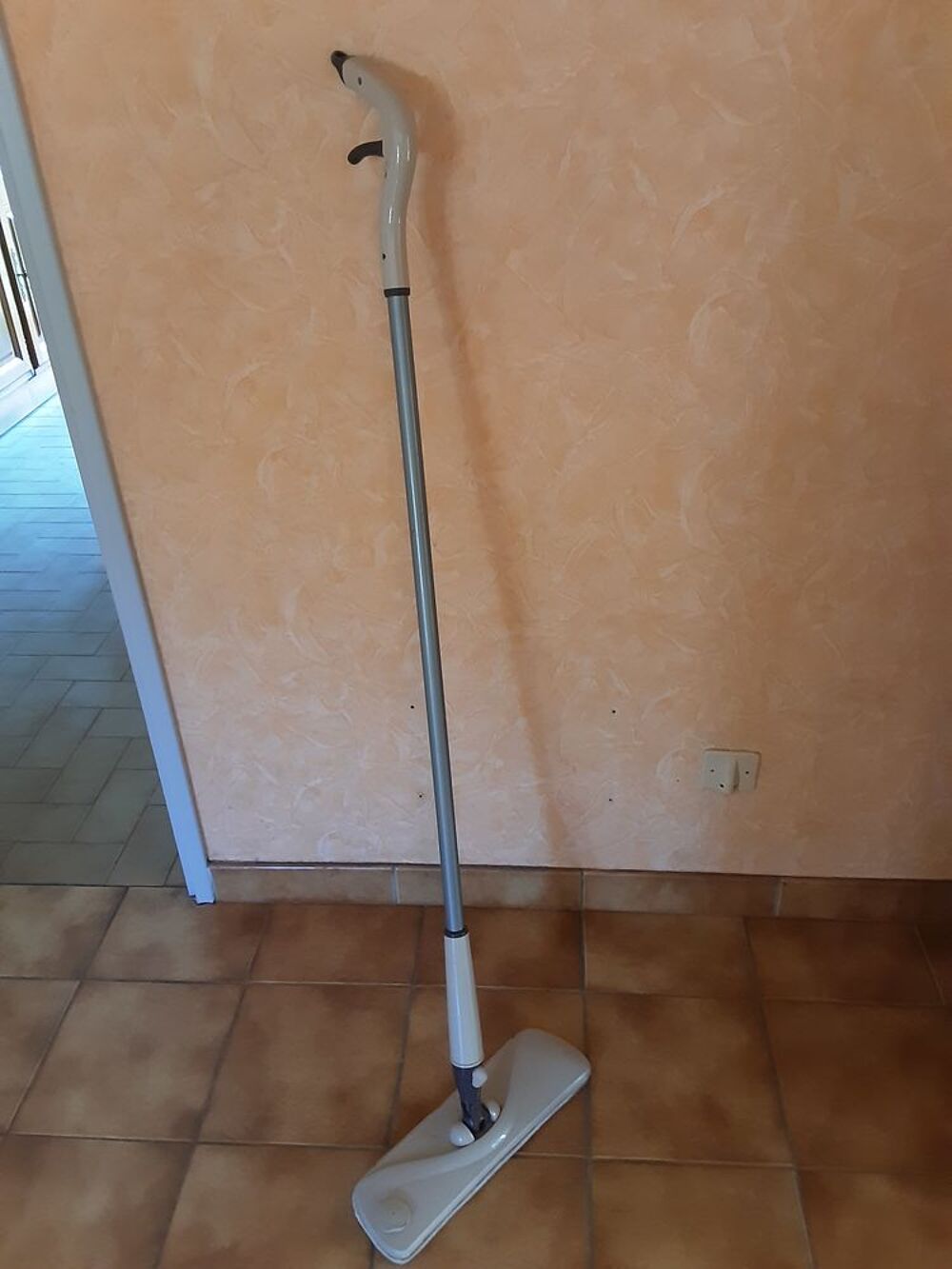 Balai serpilli&egrave;re Electroménager
