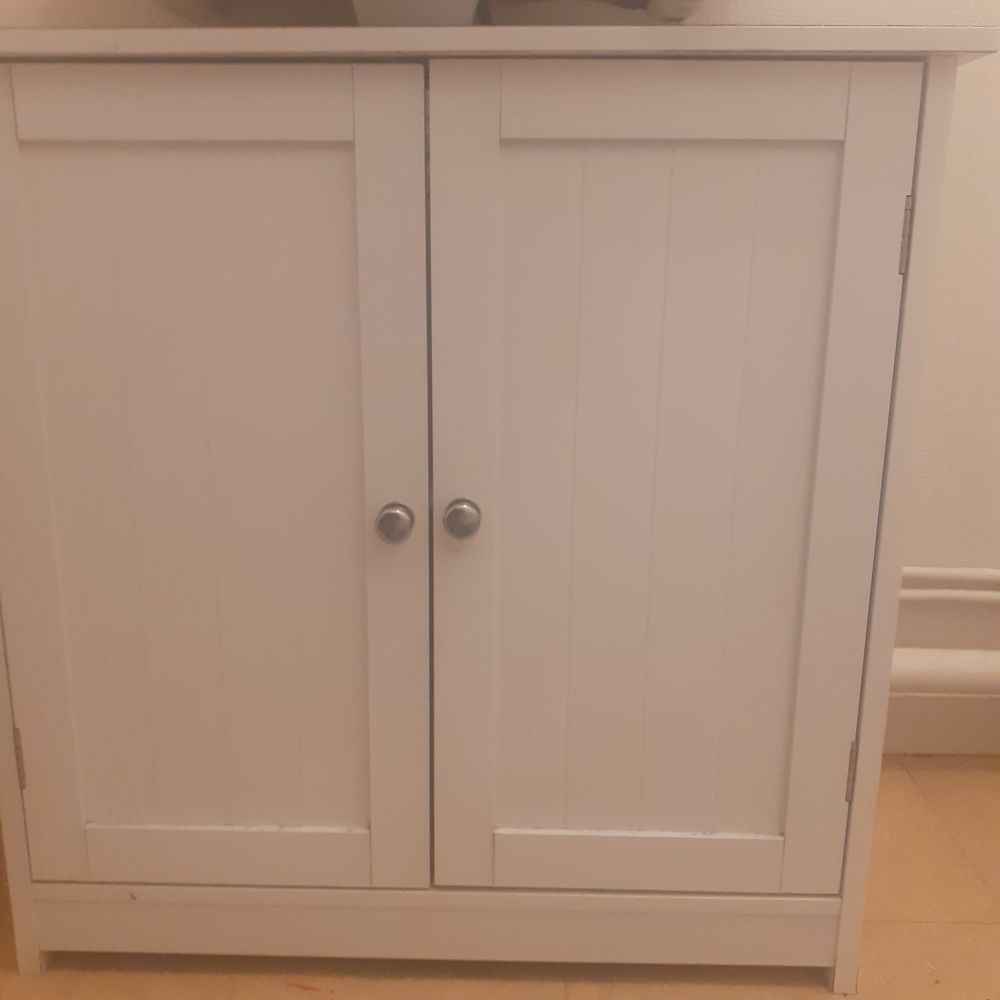 2 petit meuble de salle de bain Meubles
