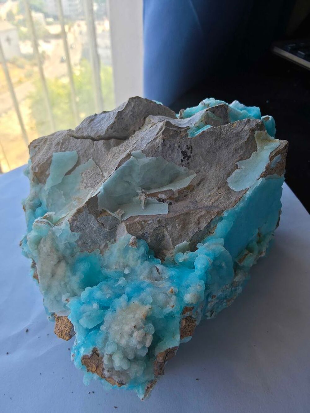 Grand Min&eacute;ral H&eacute;mimorphite Bleue Naturelle Congo-14,5 cm 
