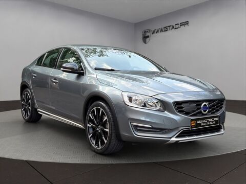 Volvo S60 Volvo Cross Country 2.4 D4 Summum AWD 2016 occasion Clichy-sous-Bois 93390