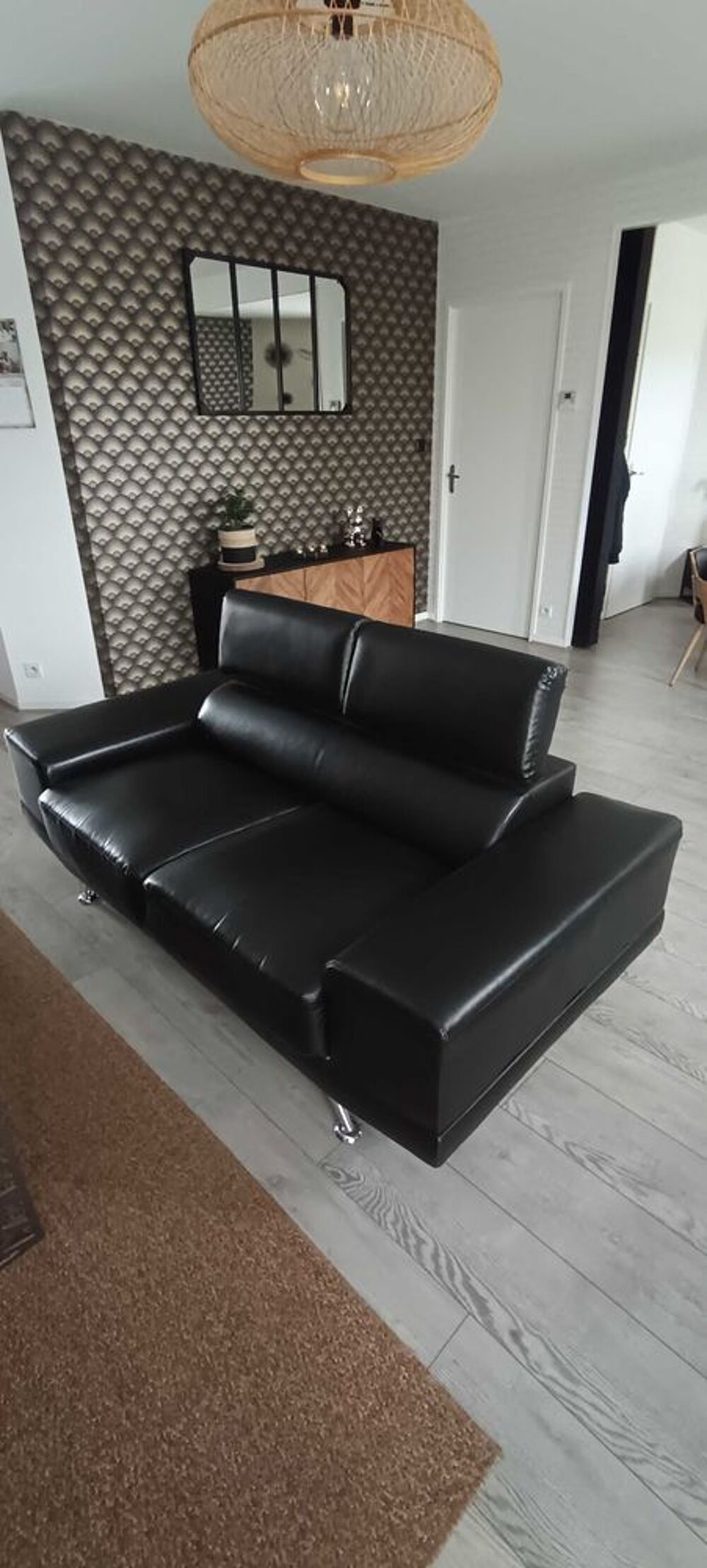 2+canap&eacute;s+cuir+noir+t&ecirc;ti&egrave;re+amovible Meubles