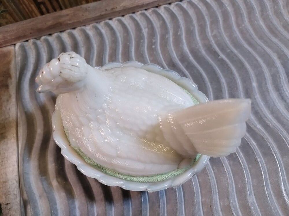 Bonbonni&egrave;re Poule Verre Moul&eacute; Portieux Vall&eacute;rysthal Décoration