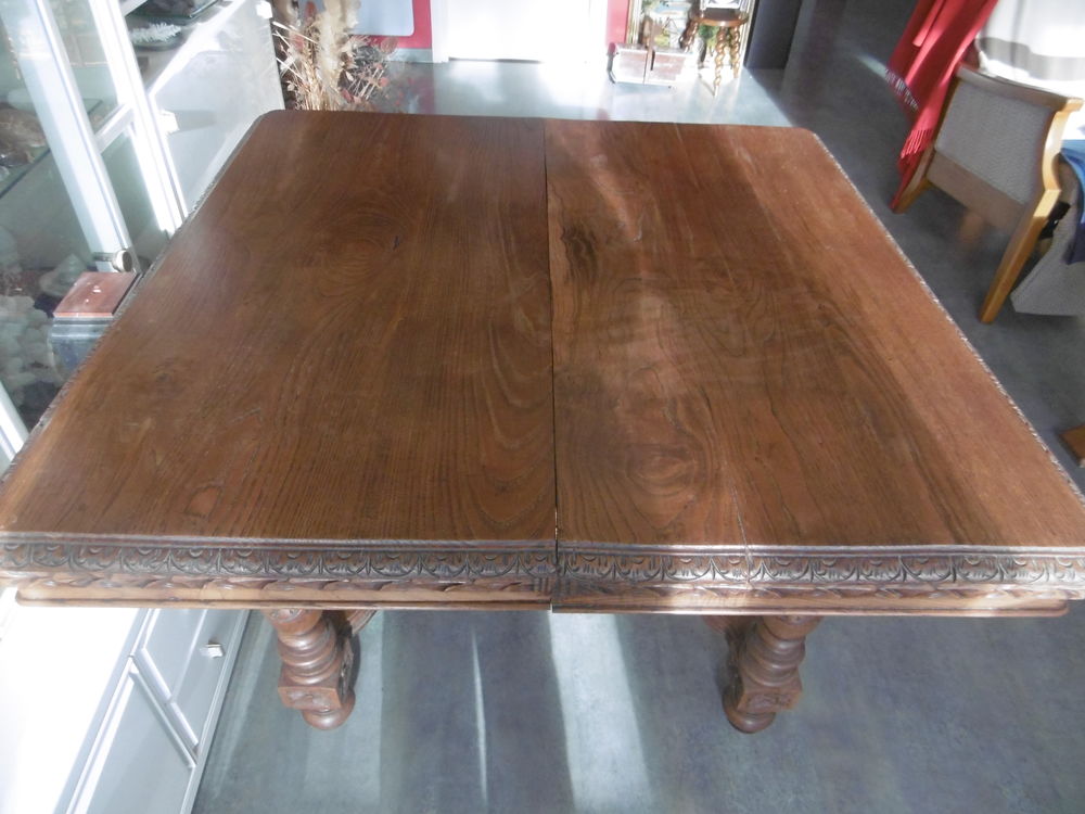 Table de salle &agrave; manger + 3 rallonges Meubles