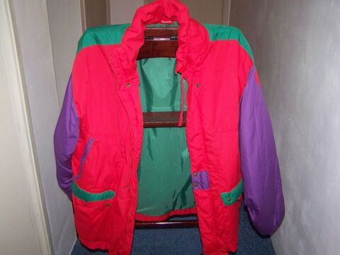 ANORAK 10 Roussillon (84)