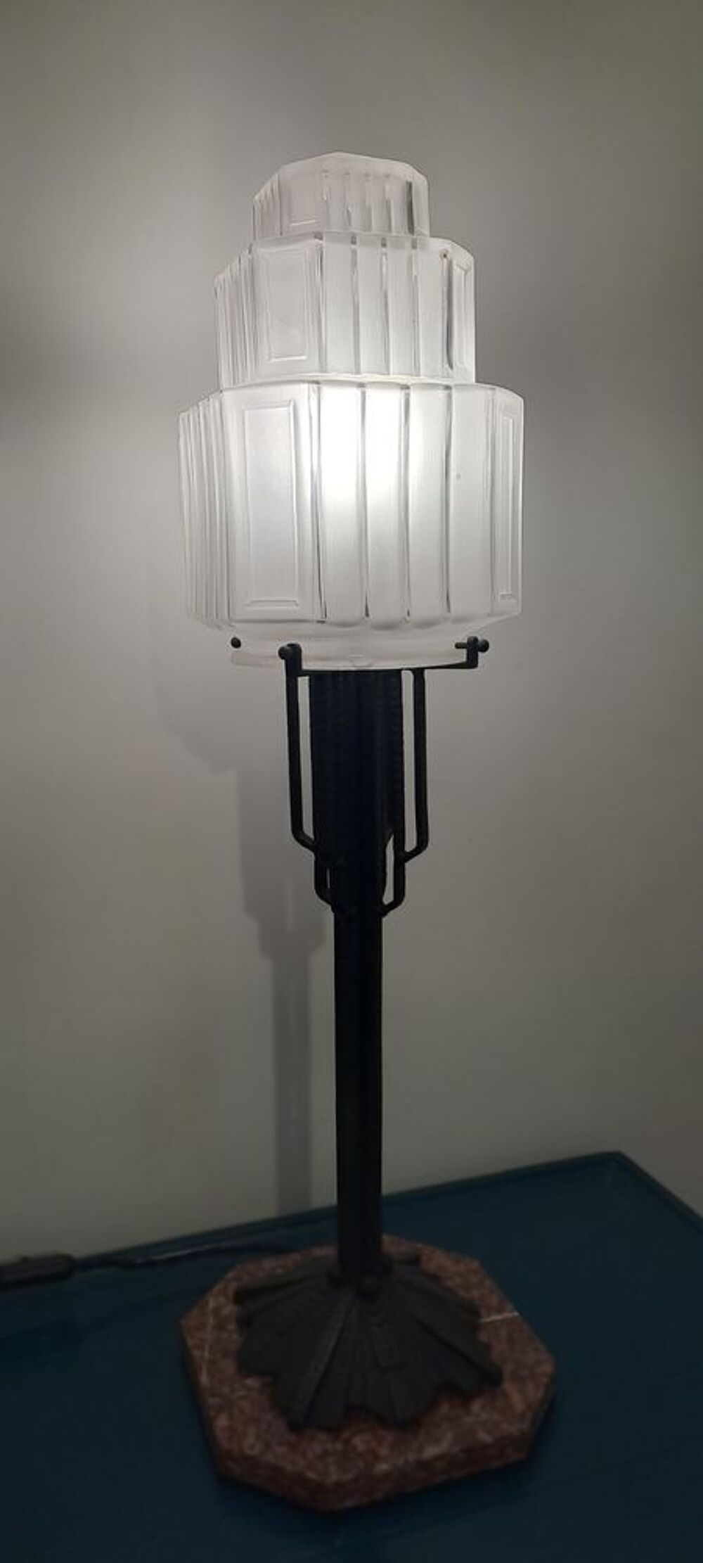 Tr&egrave;s belle lampe art d&eacute;co Décoration