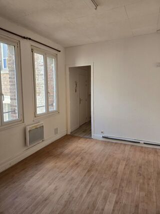  Appartement à louer 1 pièce 22 m²