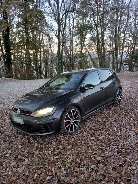 Volkswagen Golf 2.0 TSI 220 BlueMotion Technology GTI 2013 occasion Charlieu 42190