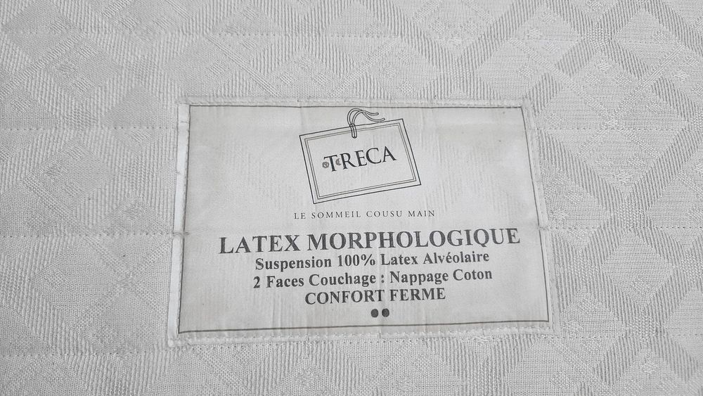 Lit Treca articul&eacute; 120 * 190, 'sommier + matelas). Meubles
