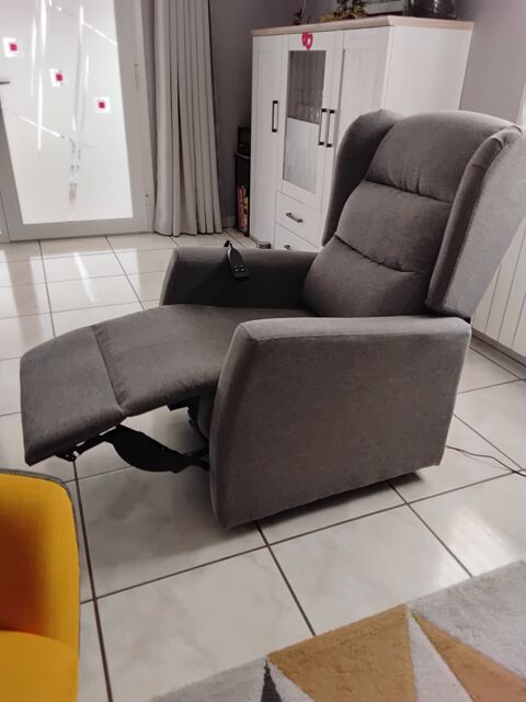 FAUTEUIL 0 Montayral (47)