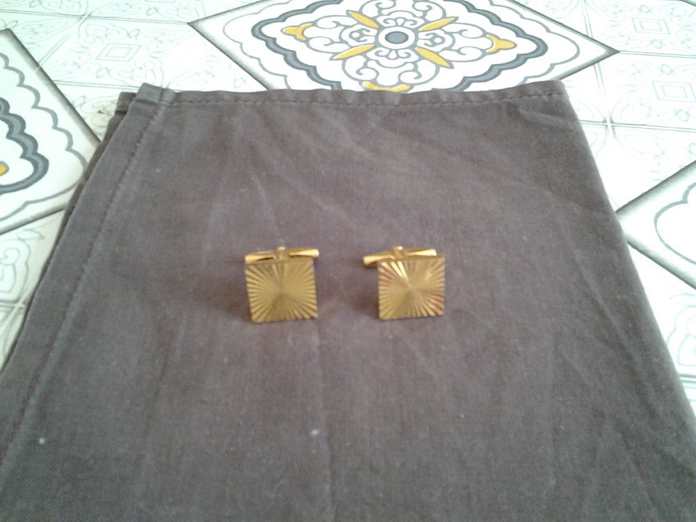 boutons de manchette Bijoux et montres