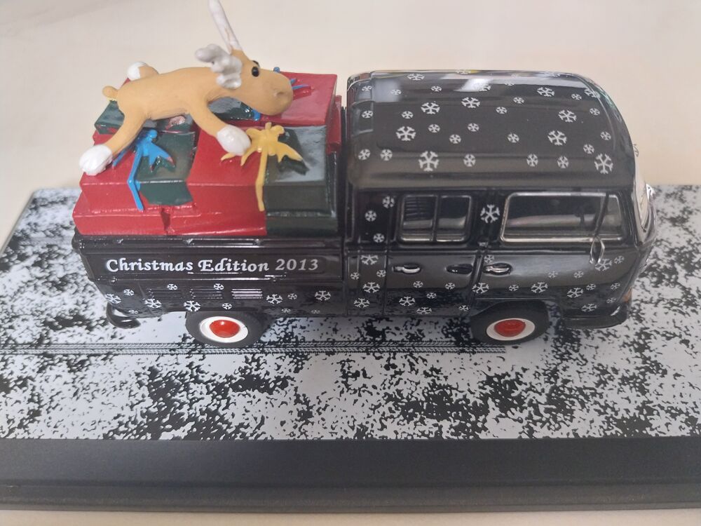 Volkswagen VW T2 - CHRISTMAS EDITION 2013 - 1:43 Schuco 