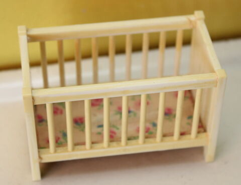 Lit de b�b� LUNDBY vintage 6 Issy-les-Moulineaux (92)