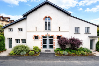  Immeuble à vendre 10 pièces 400 m²