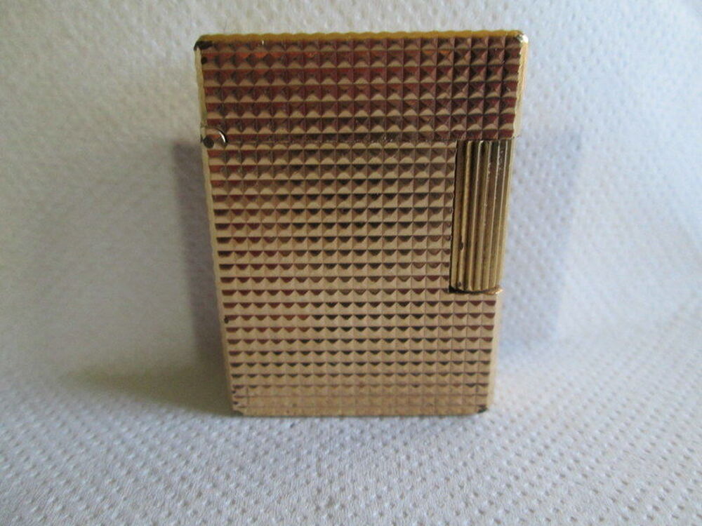 briquet Dupont plaqu&eacute; or 20&micro; Bijoux et montres