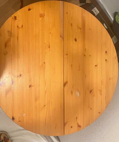 Grande table ronde extensible bois massif 390 Vendenheim (67)