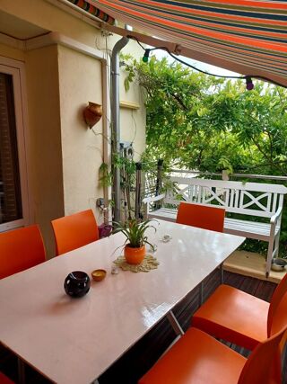  Immeuble à vendre 310 m² Lunel