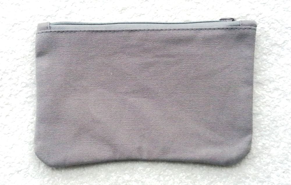 Petite trousse pochette en toile neuve Maroquinerie