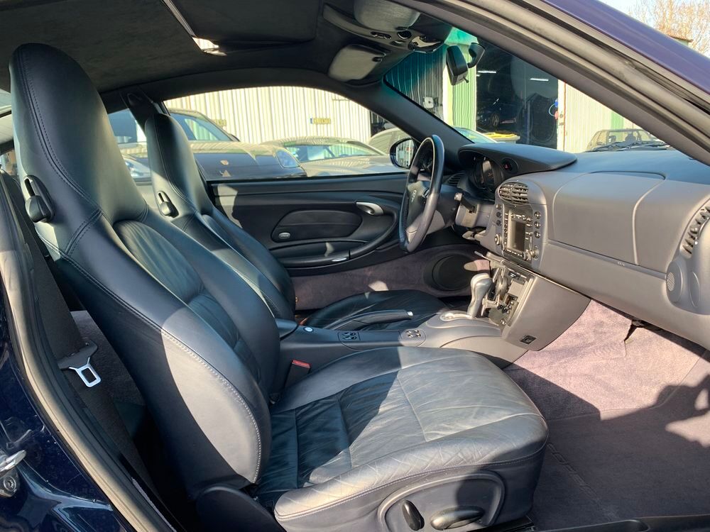 911 (996) 3.4 300 CV CARRERA 2 TIPTRONIC 2000 occasion 01240 Marlieux