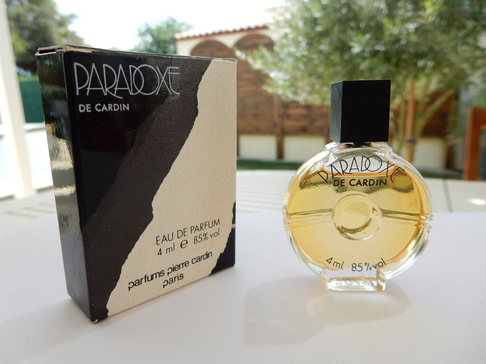 Miniature de parfum PARADOXE de Cardin edp 4ml 
