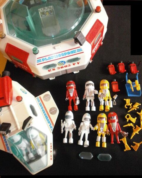 PLAYMOBIL 84 PLAYMOSPACE Station RS 2005 VY + Navette RF Y62 105 Ste Cecile (62)