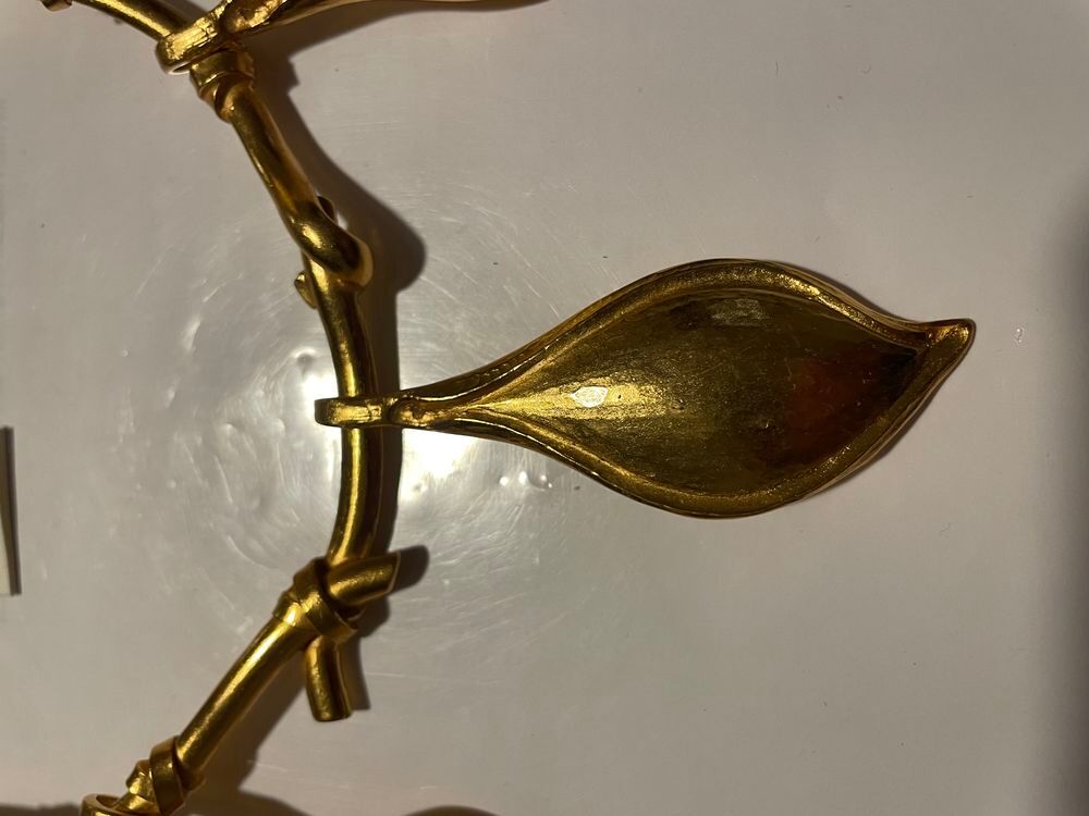 Collier semi-rigide dor&eacute; feuilles sur lacets ANTIGONA Bijoux et montres