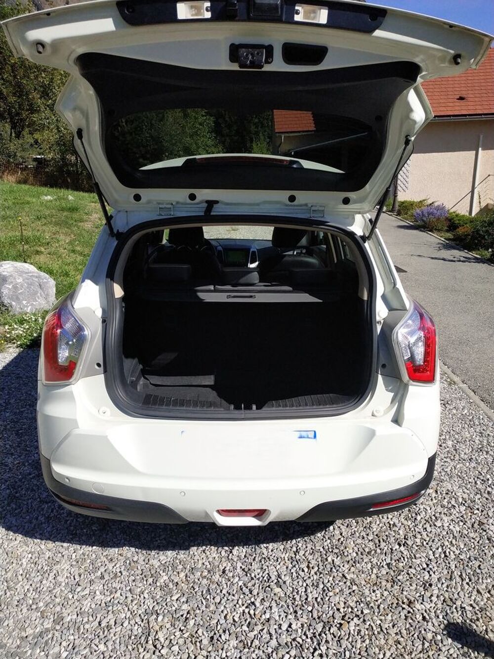 Tivoli 160 e-XDi 115 2WD Luxury 2016 occasion 05190 Rousset