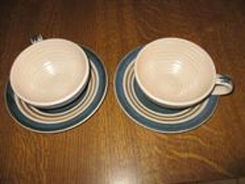 Service � d�jeuner pour deux personnes lignes bleut�  marron 0 M�rignies (59)