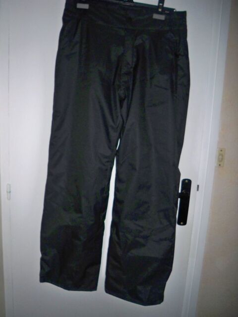pantalon de ski + bonnet 30 Le Havre (76)