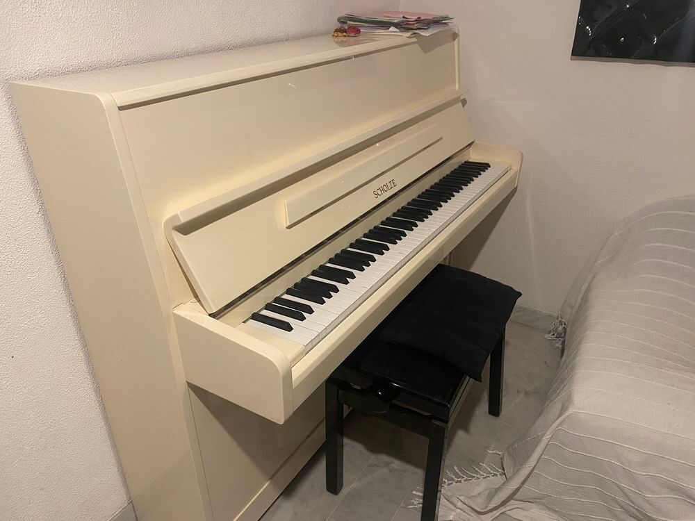 Piano Scholze Instruments de musique