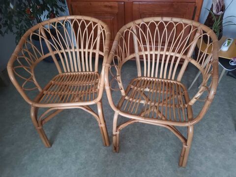 meuble chaises en rotins prix 50 euros 50 Sens (89)
