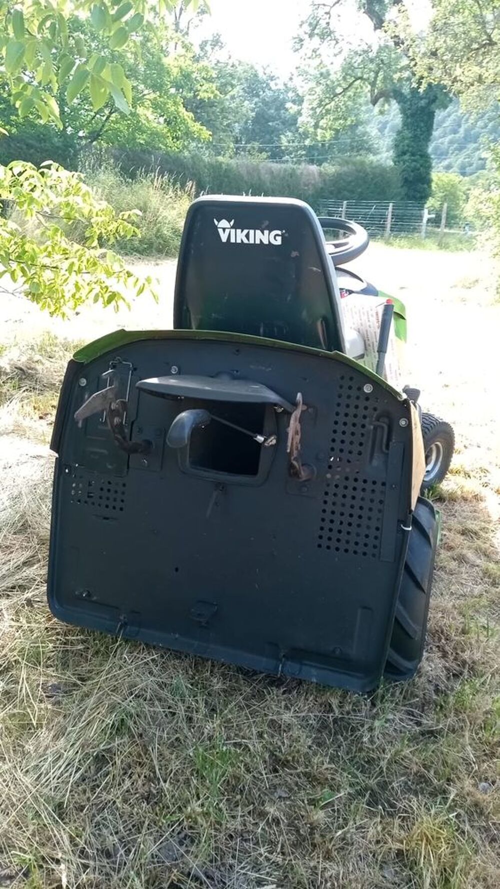 Tracteur tondeuse Viking 15,5 CV Jardin