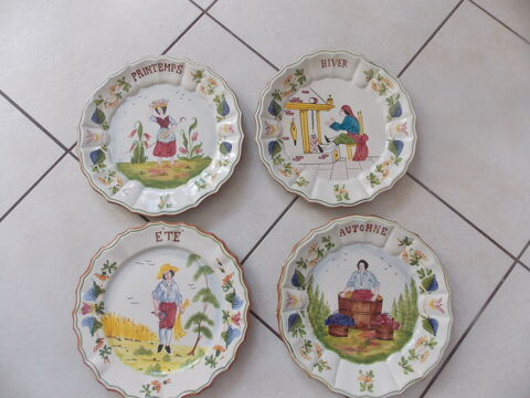 lot de 4 assiettes en céramique 4 saisons 40 Saint-Remèze (07)