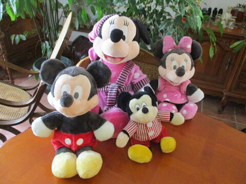 FAMILLE PELUCHE MICKEY 30 Pamiers (09)