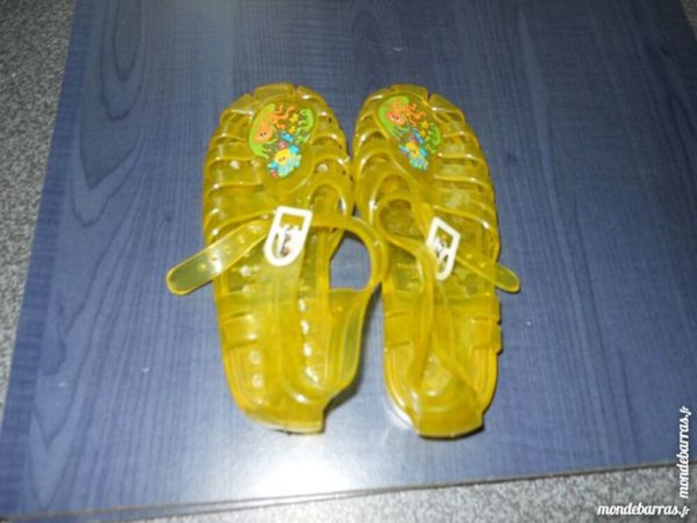chaussures de plage pointure 30 Chaussures